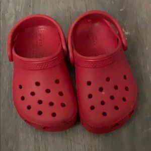 toddler crocs